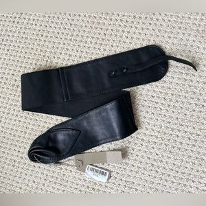 Sandwich_ knotted leather belt size small. Black leather/stretch. New w/tags.